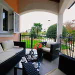 Gea Villa *